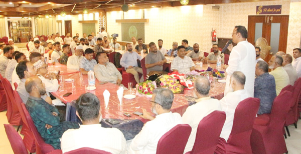 ব্যবসায়ীদের স্বার্থ রক্ষায় যেকোনো অন্যায়ের বিরুদ্ধে আমার জীবন দিয়ে হলেও কাজ করে যাব: আব্দুর রহমান রিপন