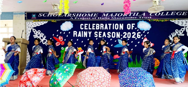 স্কলার্সহোম মেজরটিলা কলেজে ক্ষুদে শিক্ষার্থীদের বর্ণিল বর্ষাবরণ অনুষ্ঠিত
