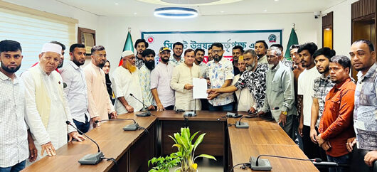 শিশু-কিশোরদের শারীরিক ও মানসিক বিকাশে খেলার মাঠ অপরিহার্য: কয়েস লোদী