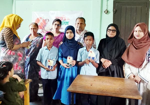 নজরুল বর্ষ নিয়ে আবৃত্তি চর্চার সূচনায় মুক্তাক্ষর