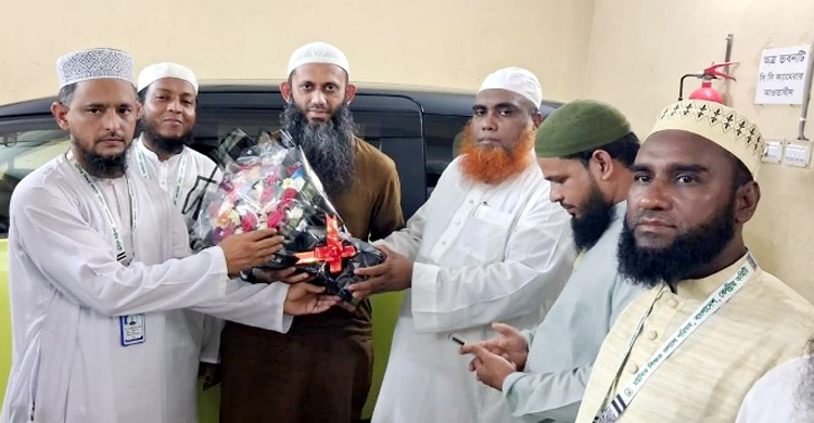 ধর্ম প্রতিমন্ত্রীর সঙ্গে মউশিক শিক্ষক কল্যাণ পরিষদের সৌজন্য সাক্ষাৎ, ৩ দফা দাবি পেশ